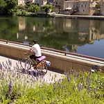 La Cazelle, Charme Sport Et Detente *