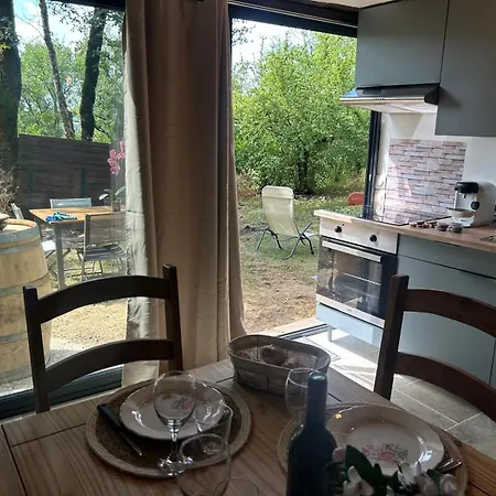 La Cazelle, Charme Sport Et Detente *