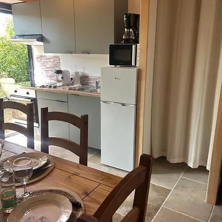 La Cazelle, Charme Sport Et Detente بيت للعطل *