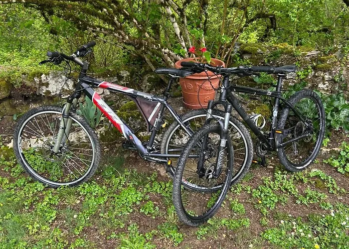 Дом отдыха La Cazelle, Charme Sport Et Detente