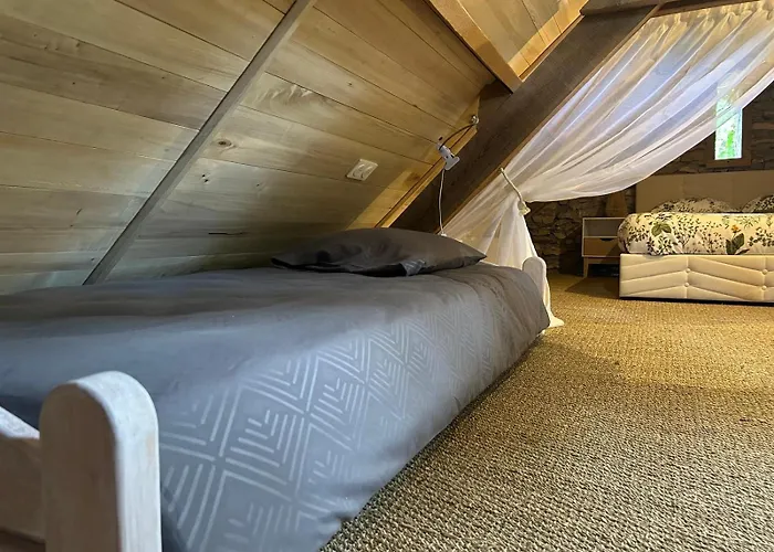 Дом отдыха La Cazelle, Charme Sport Et Detente