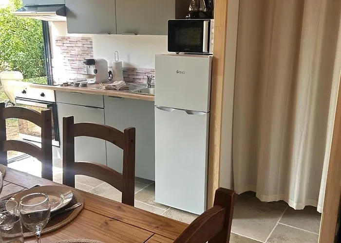 La Cazelle, Charme Sport Et Detente Дом отдыха *