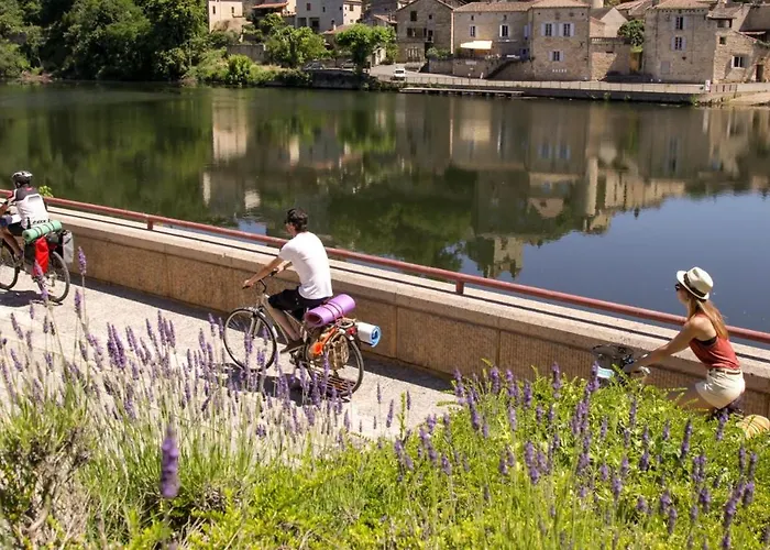 La Cazelle, Charme Sport Et Detente *